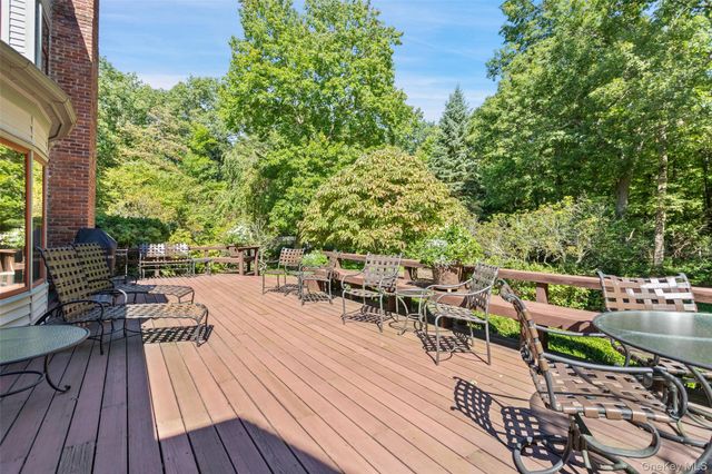29 Bender Way, Pound Ridge, NY 10576