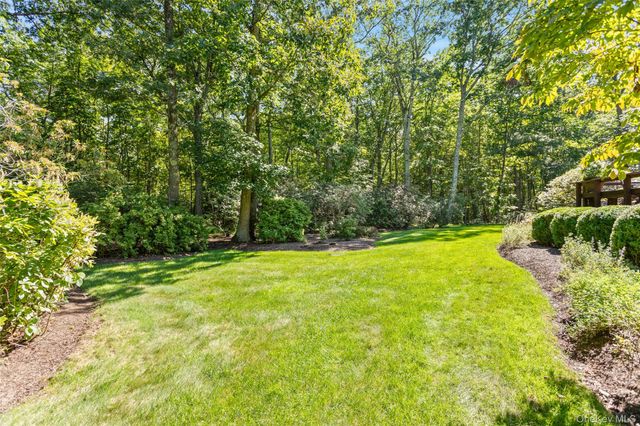 29 Bender Way, Pound Ridge, NY 10576