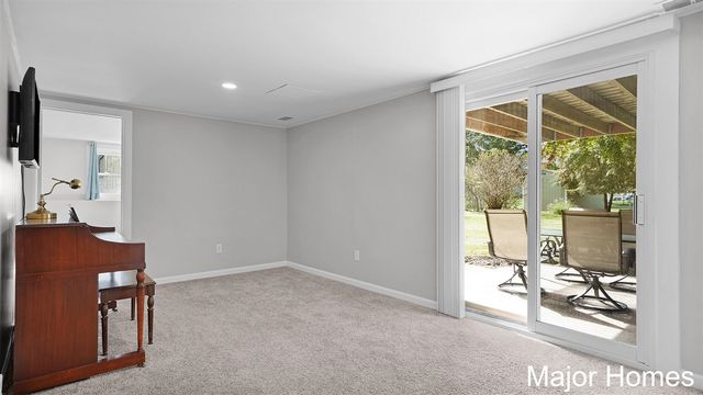 8231 E Chester Avenue, Byron Center, MI 49315