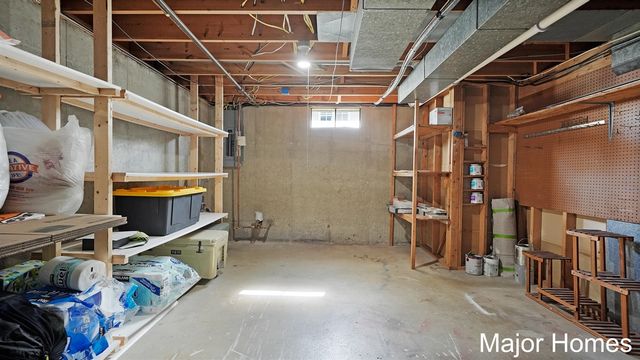 8231 E Chester Avenue, Byron Center, MI 49315