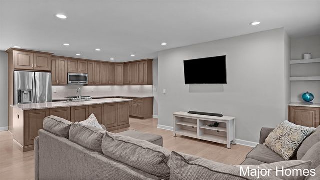 8231 E Chester Avenue, Byron Center, MI 49315