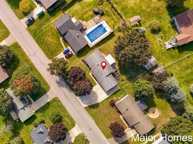 8231 E Chester Avenue, Byron Center, MI 49315
