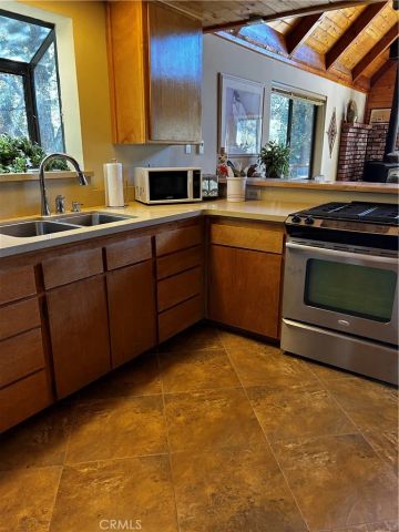 15009 CHESTNUT Court, Pine Mountain Club, CA 93222