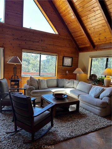 15009 CHESTNUT Court, Pine Mountain Club, CA 93222