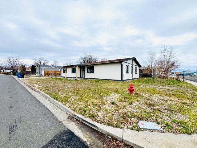 3060 Thrush Drive, Grand Junction, CO 81504