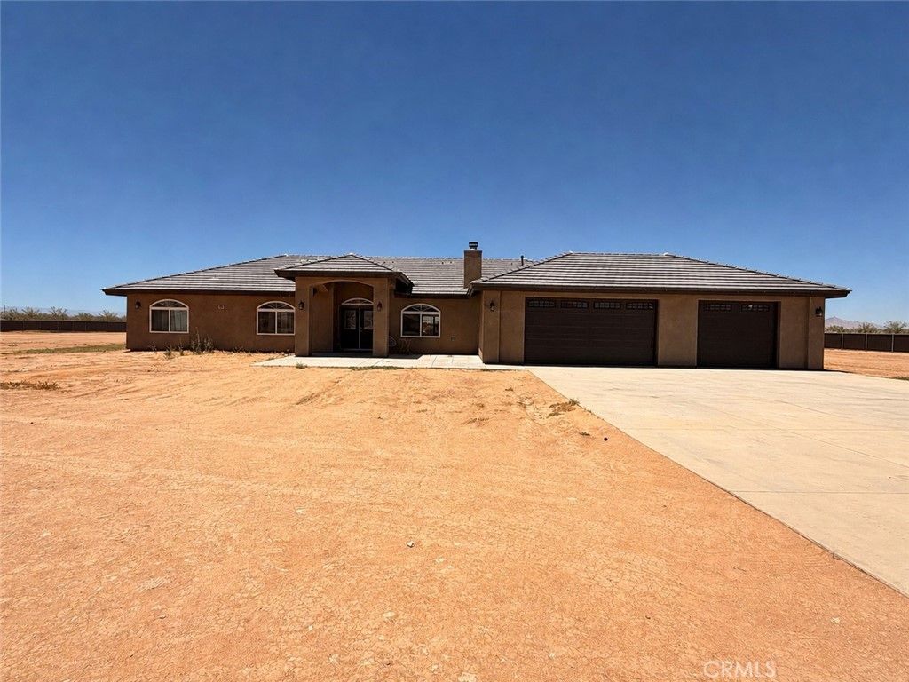 14642 Natoma, Apple Valley, CA 92307