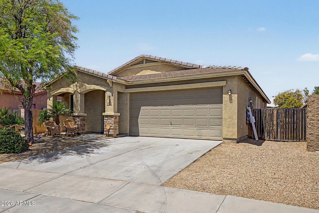 17668 W Desert Bloom Street, Goodyear, AZ 85338 — exterior