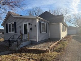 209 8th Avenue, Mendota, IL 61342