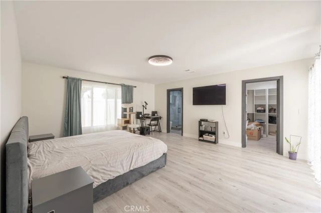10111 Oso Avenue, Chatsworth, CA 91311
