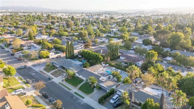 10111 Oso Avenue, Chatsworth, CA 91311
