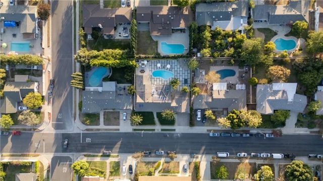10111 Oso Avenue, Chatsworth, CA 91311