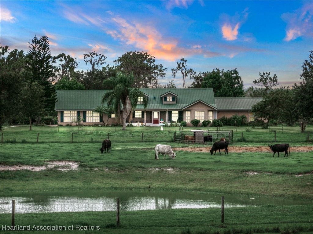 6356 Johnston Road, Zolfo Springs, FL 33890