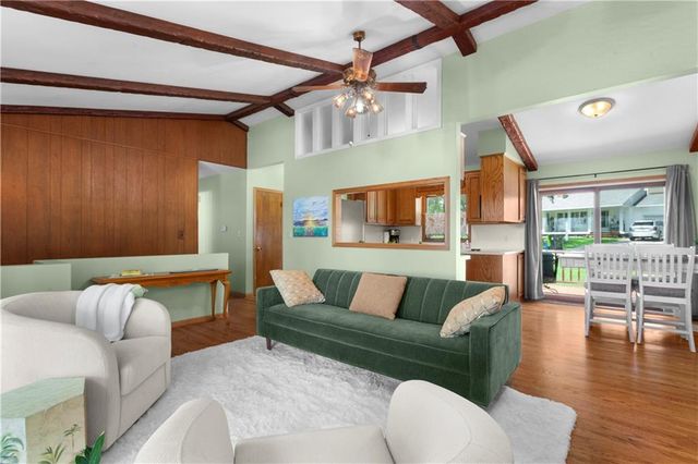 133 Dockside Circle, Lake Tapawingo, MO 64015
