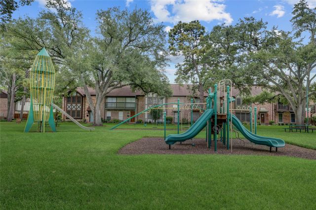 2253 Triway Lane 0234, Houston, TX 77043