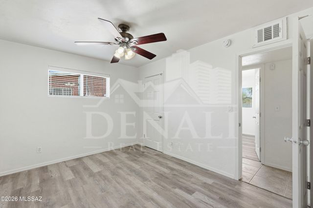 3801 N 4th Avenue, Tucson, AZ 85705