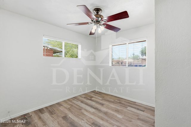 3801 N 4th Avenue, Tucson, AZ 85705