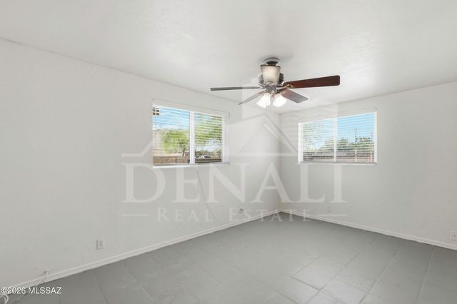 3801 N 4th Avenue, Tucson, AZ 85705