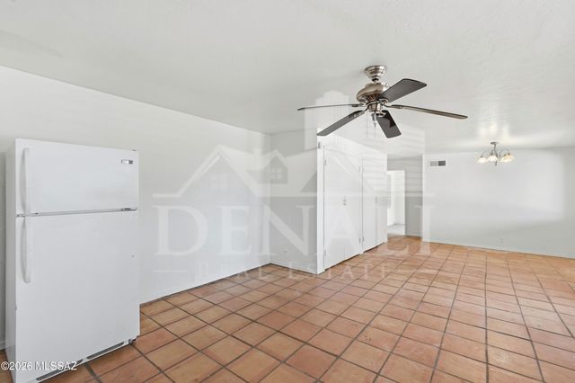 3801 N 4th Avenue, Tucson, AZ 85705