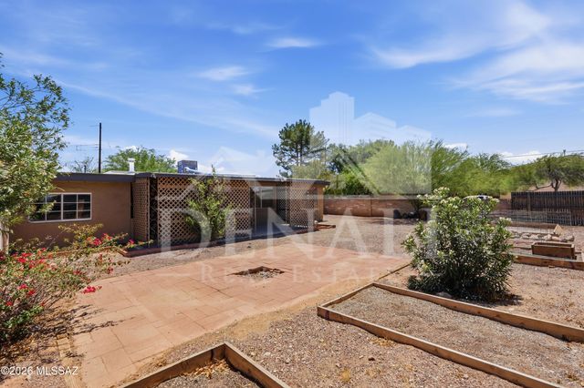 3801 N 4th Avenue, Tucson, AZ 85705