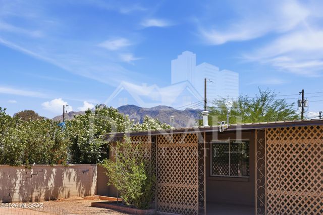 3801 N 4th Avenue, Tucson, AZ 85705