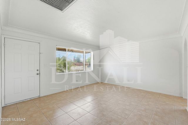 3801 N 4th Avenue, Tucson, AZ 85705