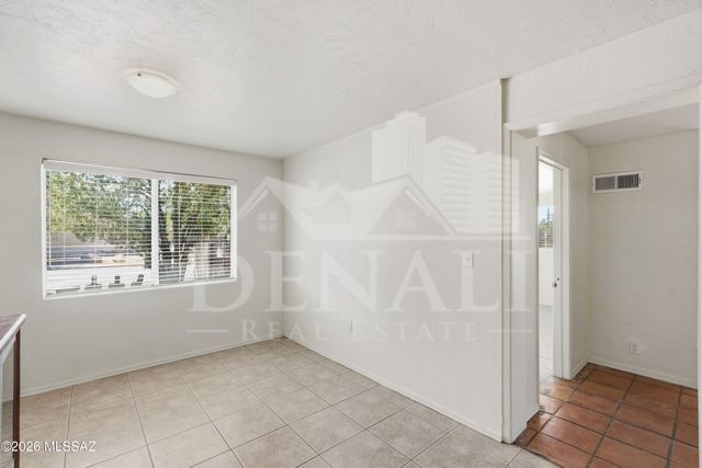 3801 N 4th Avenue, Tucson, AZ 85705