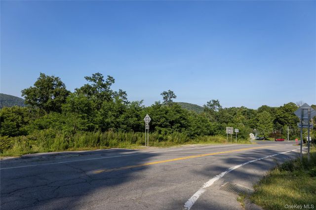 Route 164, Patterson, NY 12563