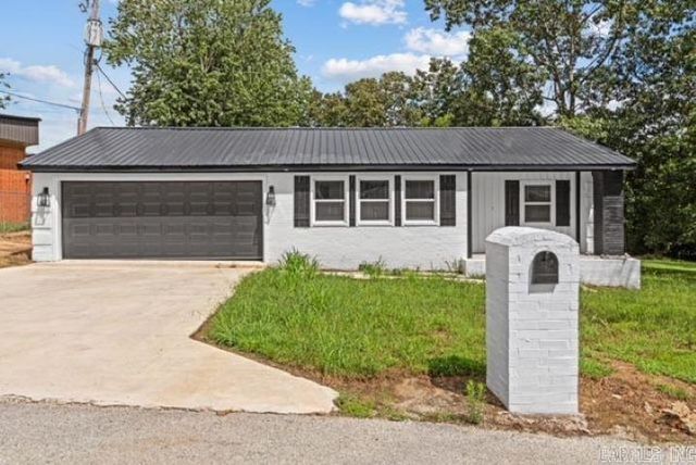 1506 N Pratt Street, Pocahontas, AR 72455