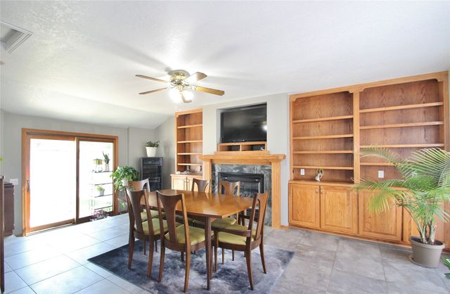 800 Walnut Street, Waukee, IA 50263