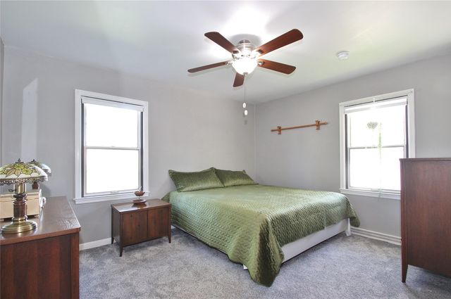 800 Walnut Street, Waukee, IA 50263
