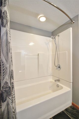 800 Walnut Street, Waukee, IA 50263
