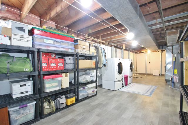 800 Walnut Street, Waukee, IA 50263