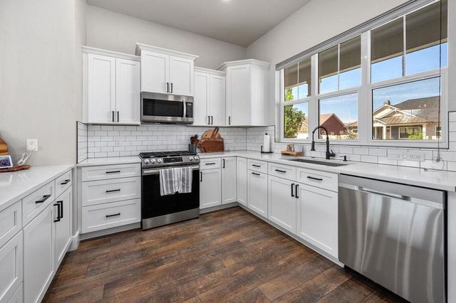 814 RED APPLE ROAD, Grand Junction, CO 81505