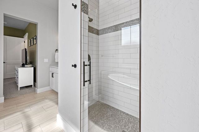 814 RED APPLE ROAD, Grand Junction, CO 81505