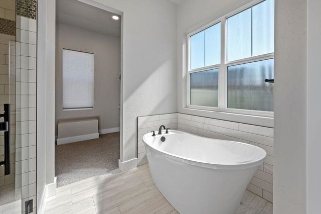 814 RED APPLE ROAD, Grand Junction, CO 81505