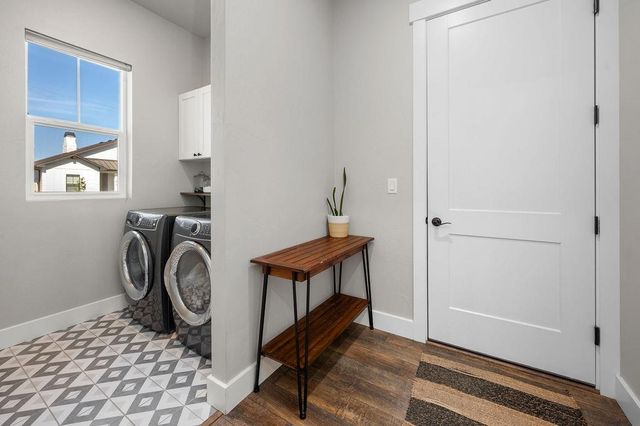 814 RED APPLE ROAD, Grand Junction, CO 81505