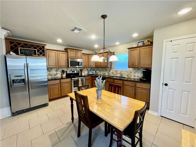 103 Sandollar Circle, Fulton, TX 78358