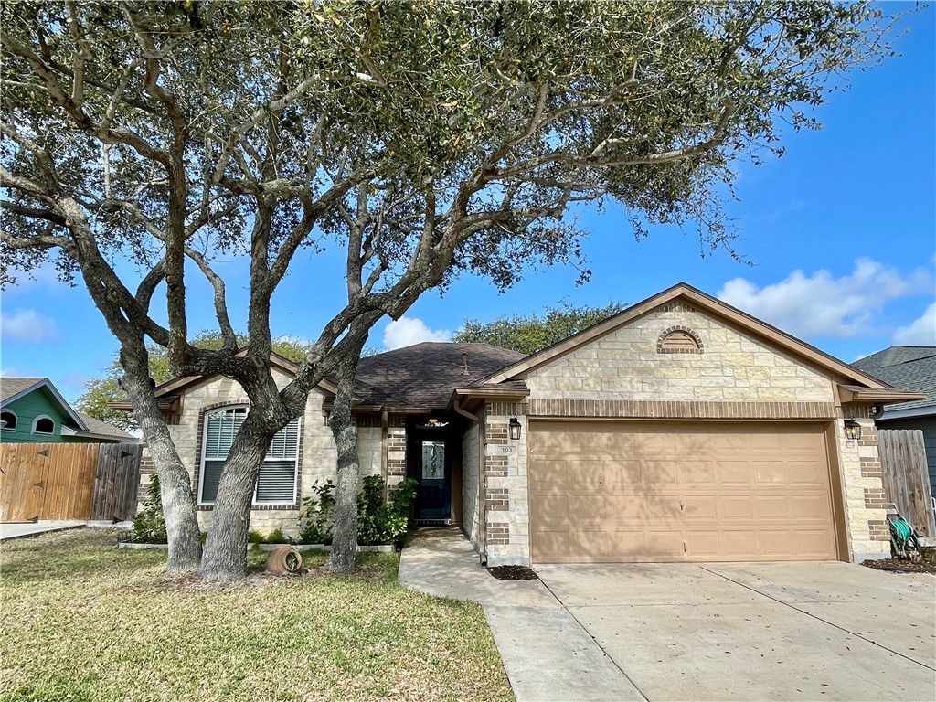 103 Sandollar Circle, Fulton, TX 78358