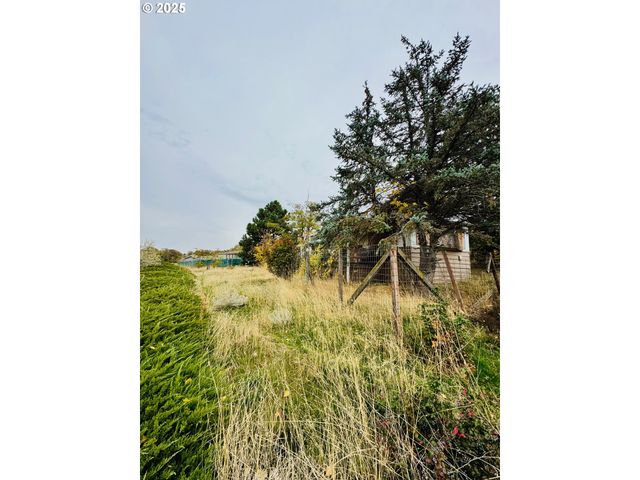 440 SHANE Dr, Arlington, OR 97812