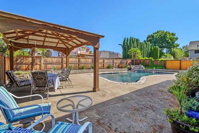 1981 Bluegrass Drive, Central Point, OR 97502