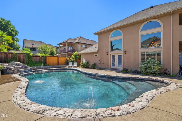 1981 Bluegrass Drive, Central Point, OR 97502