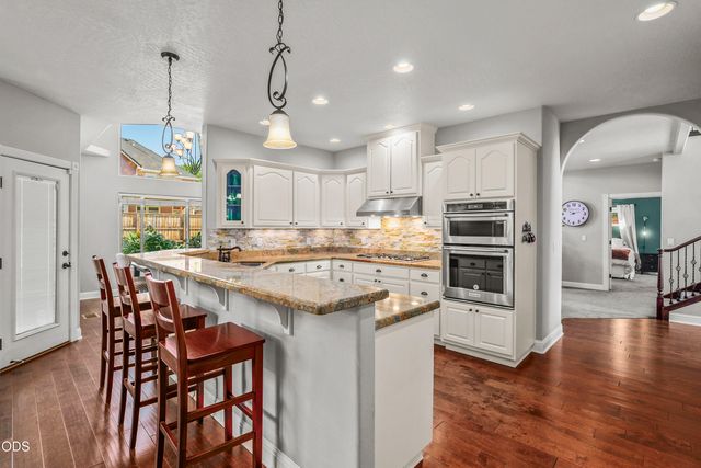 1981 Bluegrass Drive, Central Point, OR 97502