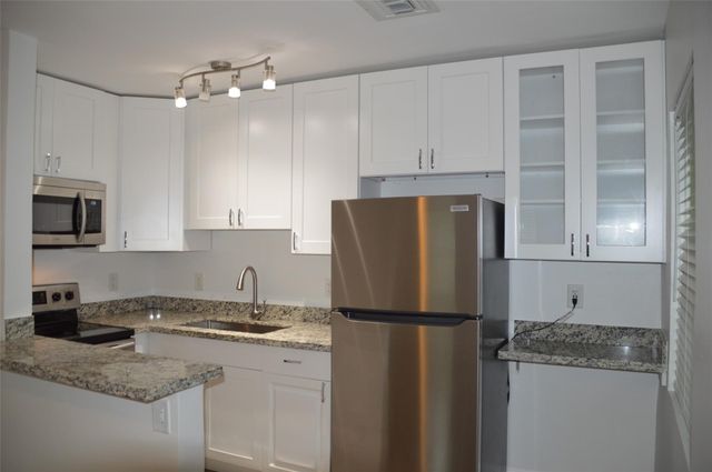 819 NE 14th Court B, Fort Lauderdale, FL 33304