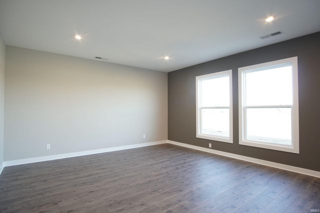 5134 Goldfinch Cove, Evansville, IN 47725
