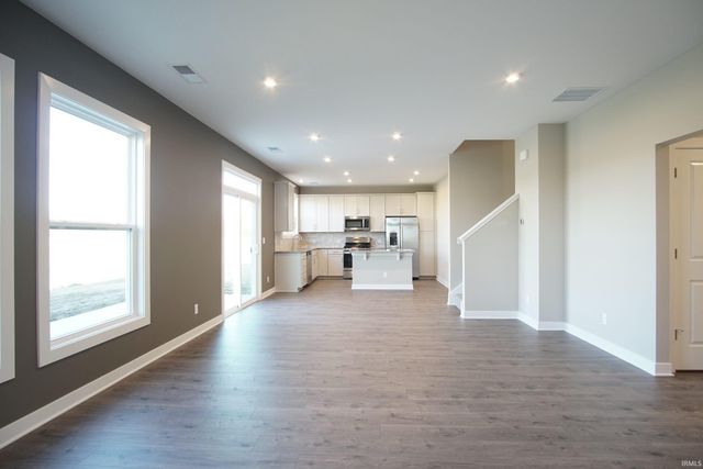 5134 Goldfinch Cove, Evansville, IN 47725