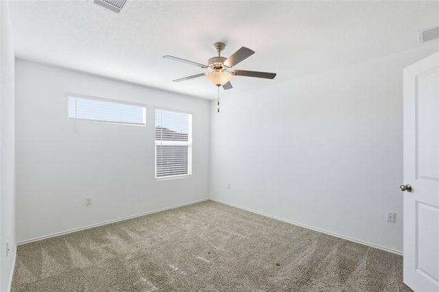 7208 Sparkling Light DR B, Del Valle, TX 78617