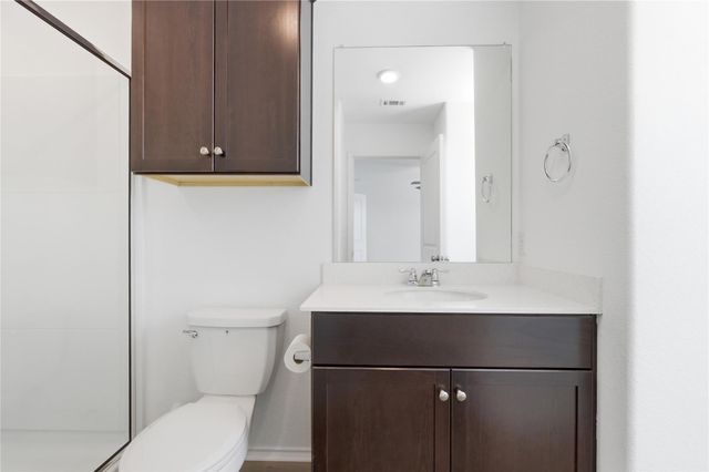 7208 Sparkling Light DR B, Del Valle, TX 78617
