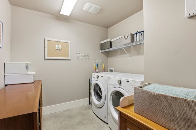 24493 E Pinnacle Ct, Liberty Lake, WA 99019