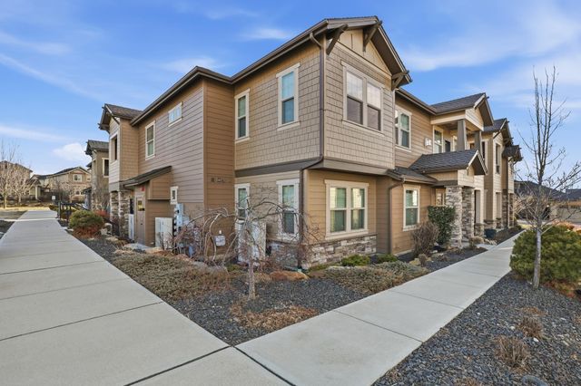 24493 E Pinnacle Ct, Liberty Lake, WA 99019