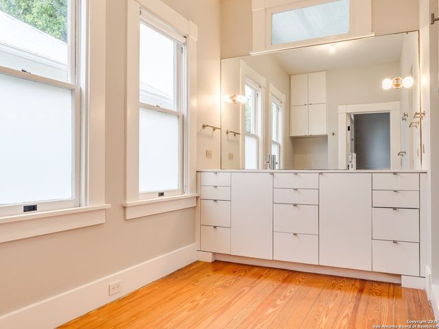 302 Cedar, San Antonio, TX 78210